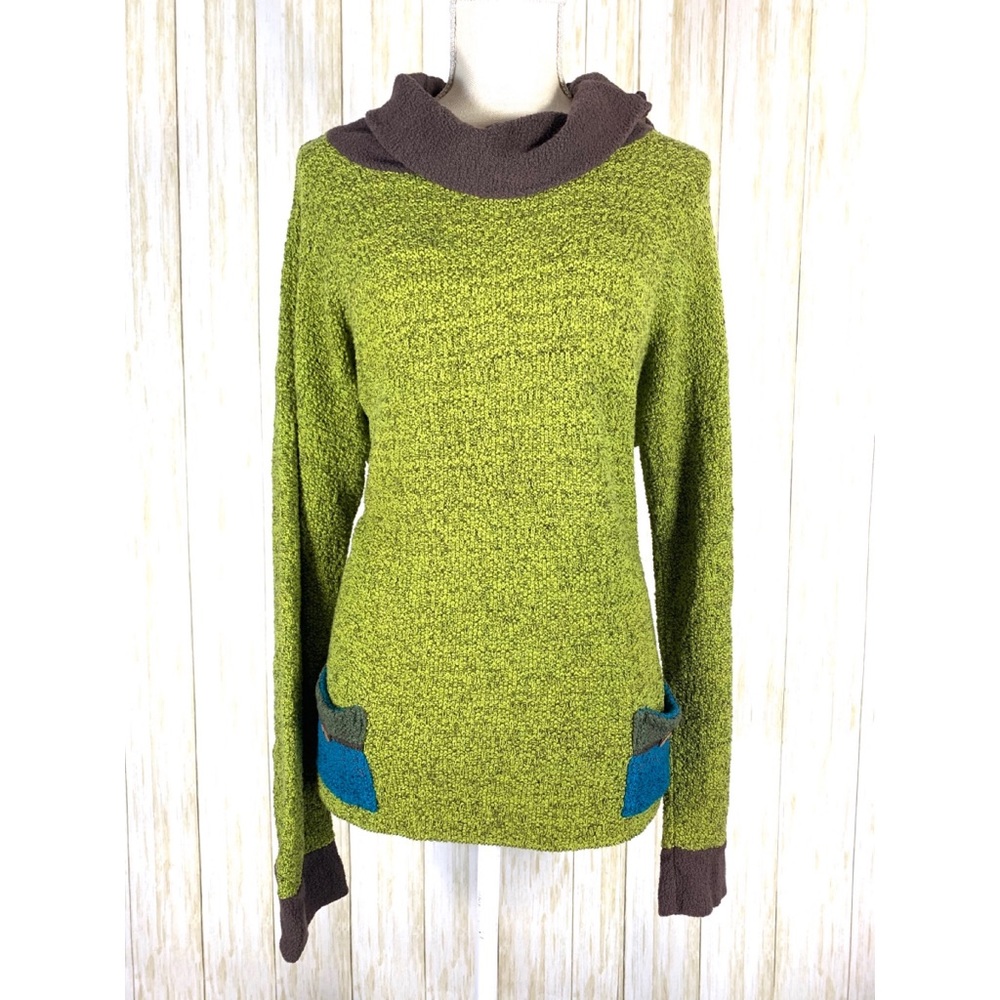 Margaret Winters green brown sweaters size Medium